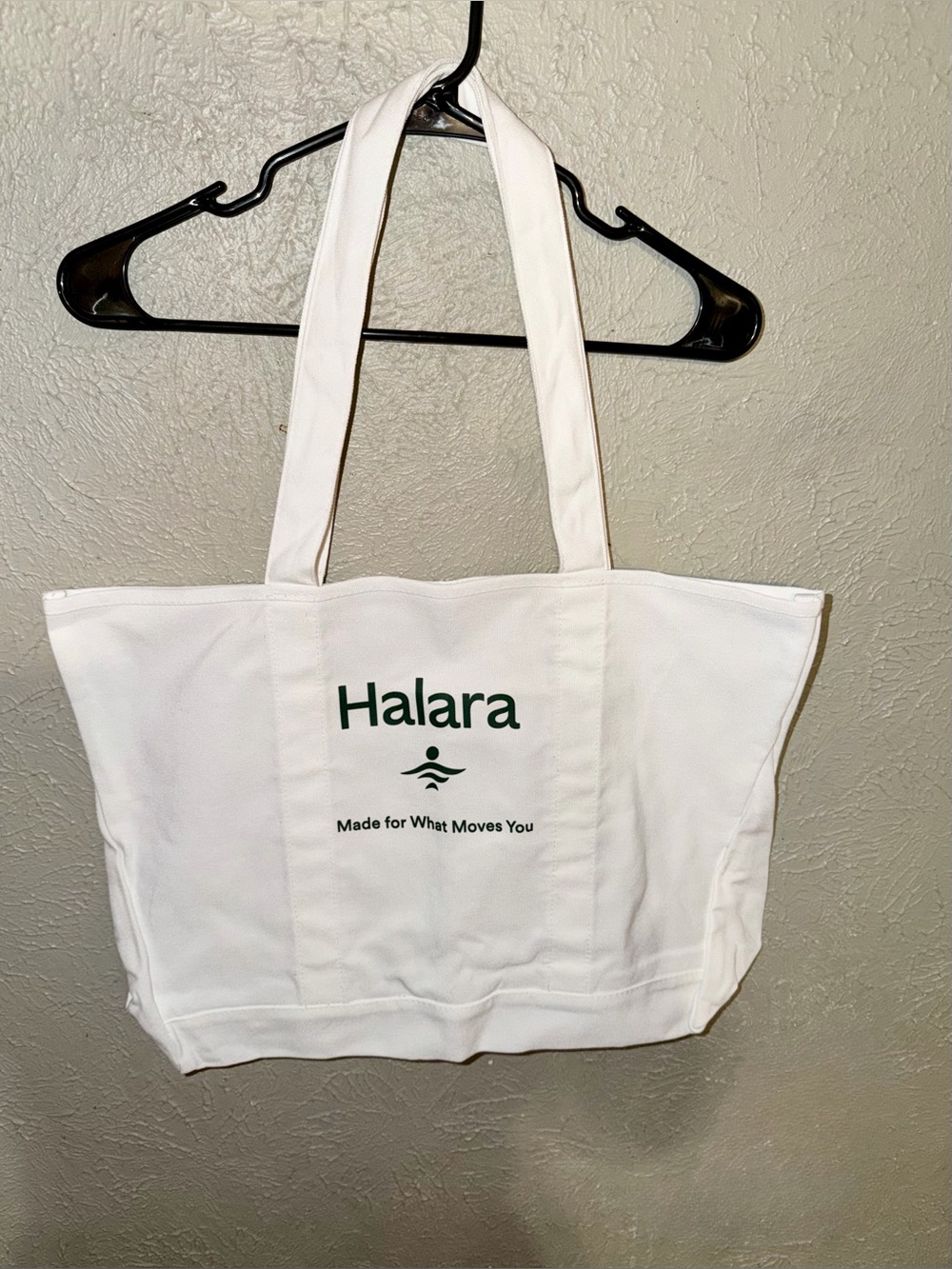 HALARA White Canvas Tote with Green Logo. NWOT